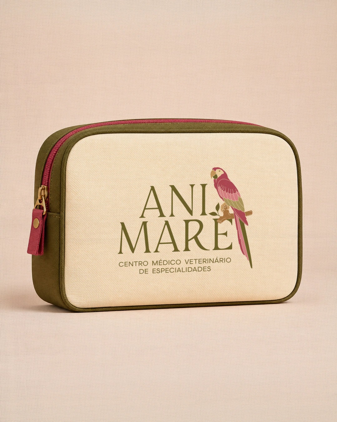 Necessaire veterinária com a assinatura principal da Animare do projeto ANIMARE